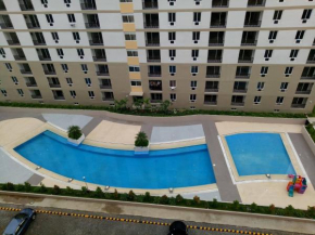  Cebu-Mactan Condo  Лапу-Лапу